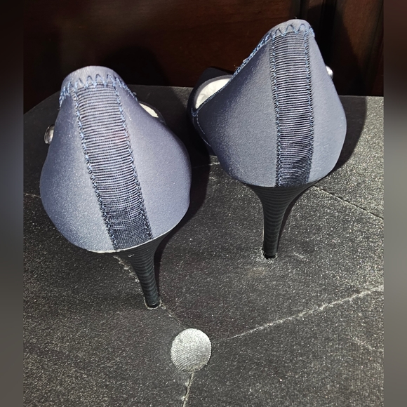 Simply Vera pumps - Picture 3 of 7